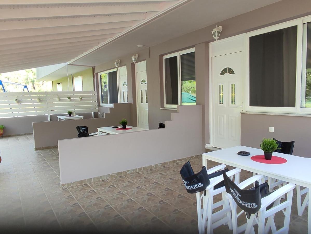 Christos House Villa Neos Marmaras Buitenkant foto